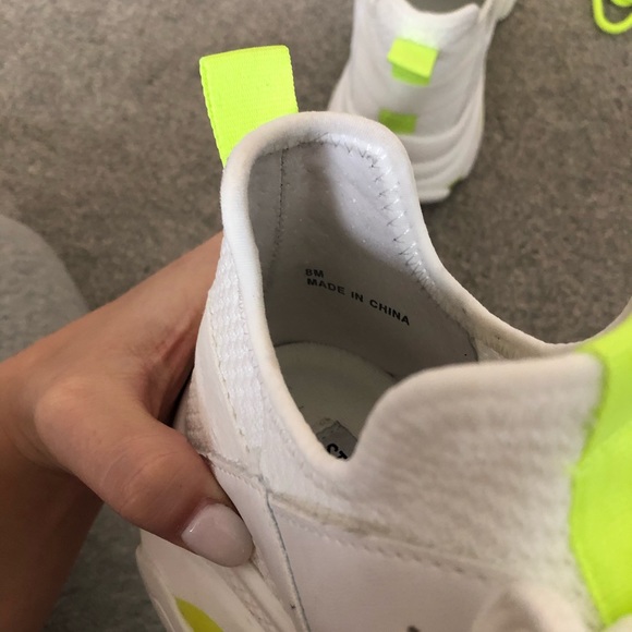 Chunky Steven by Steven Madden Sneaker - Picture 8 of 9